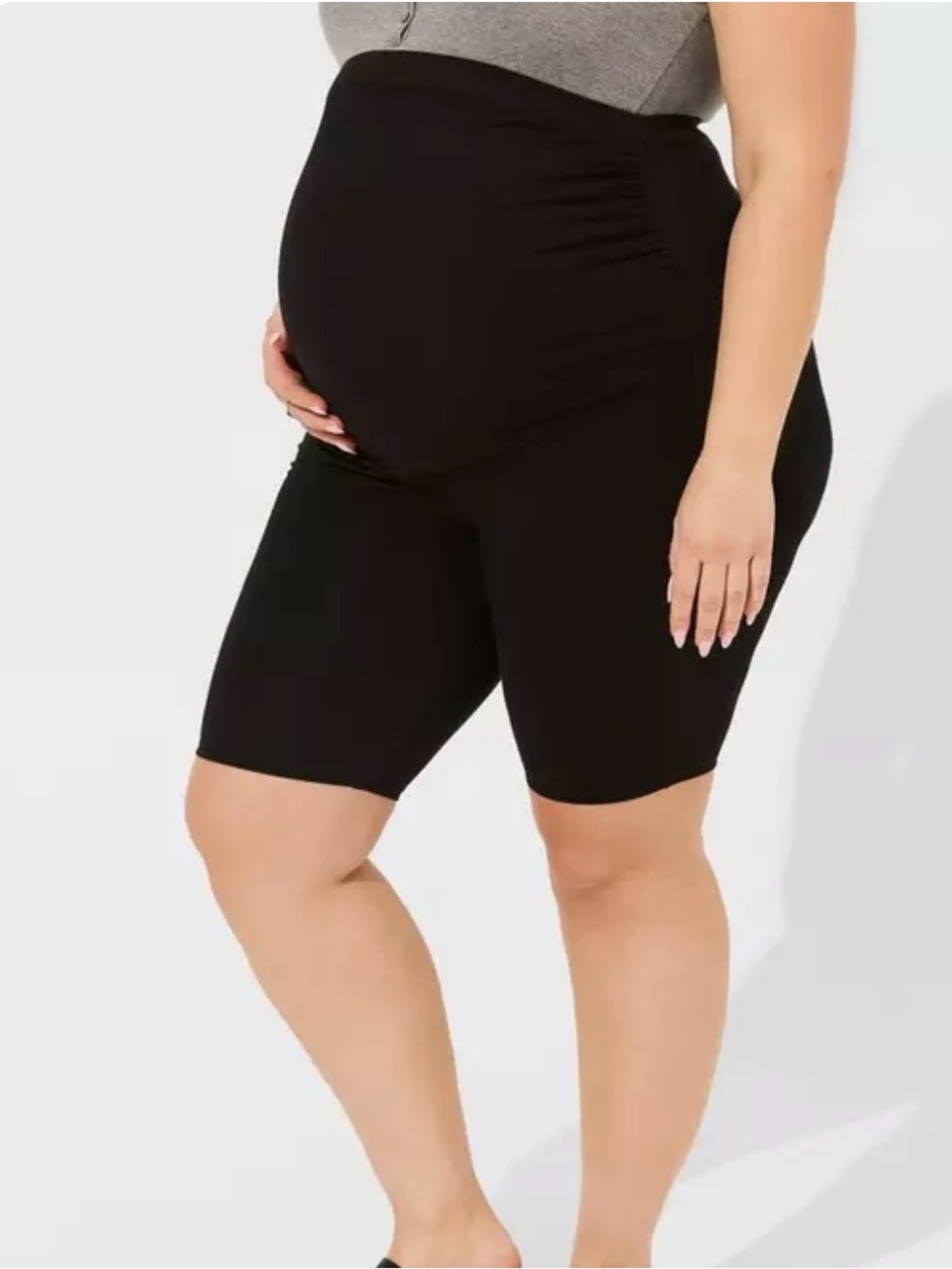 torrid Black Maternity Bike Shorts , women’s  plus Sz 4 (26) NWT